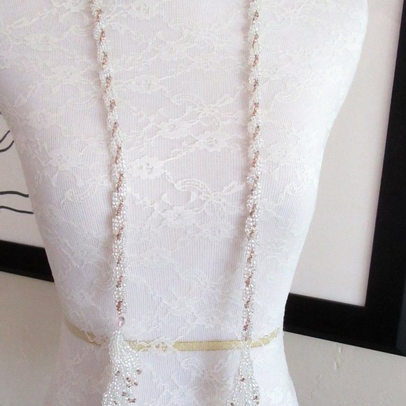 Iridescent white & copper bead lariat necklace & pierced dangling hoop earrings - Picture 4 of 16